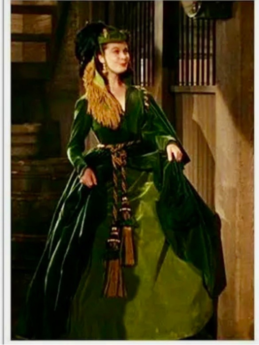 Green Velvet Renaissance Dress with Tassel Belt - Gone With the Wind